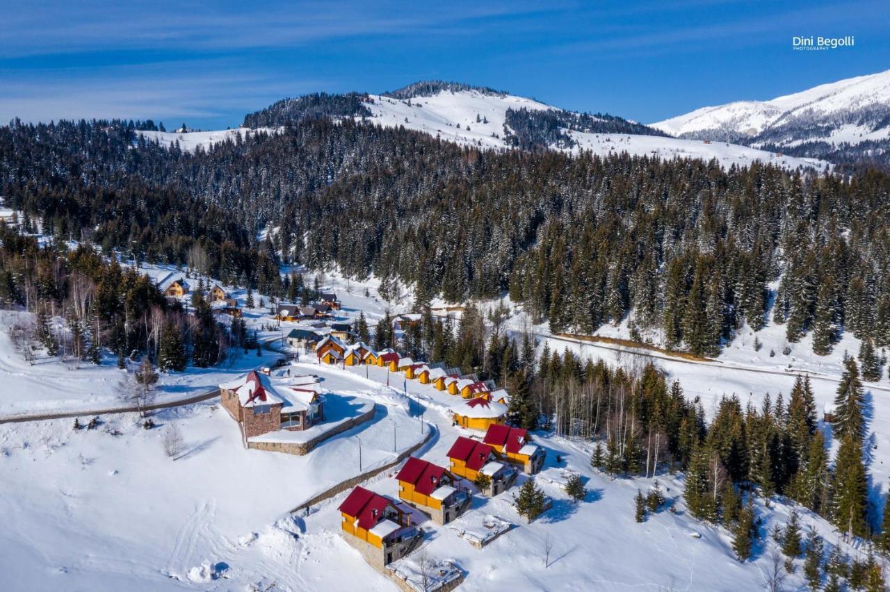 Malesia Eko Resort Peć Zewnętrze zdjęcie