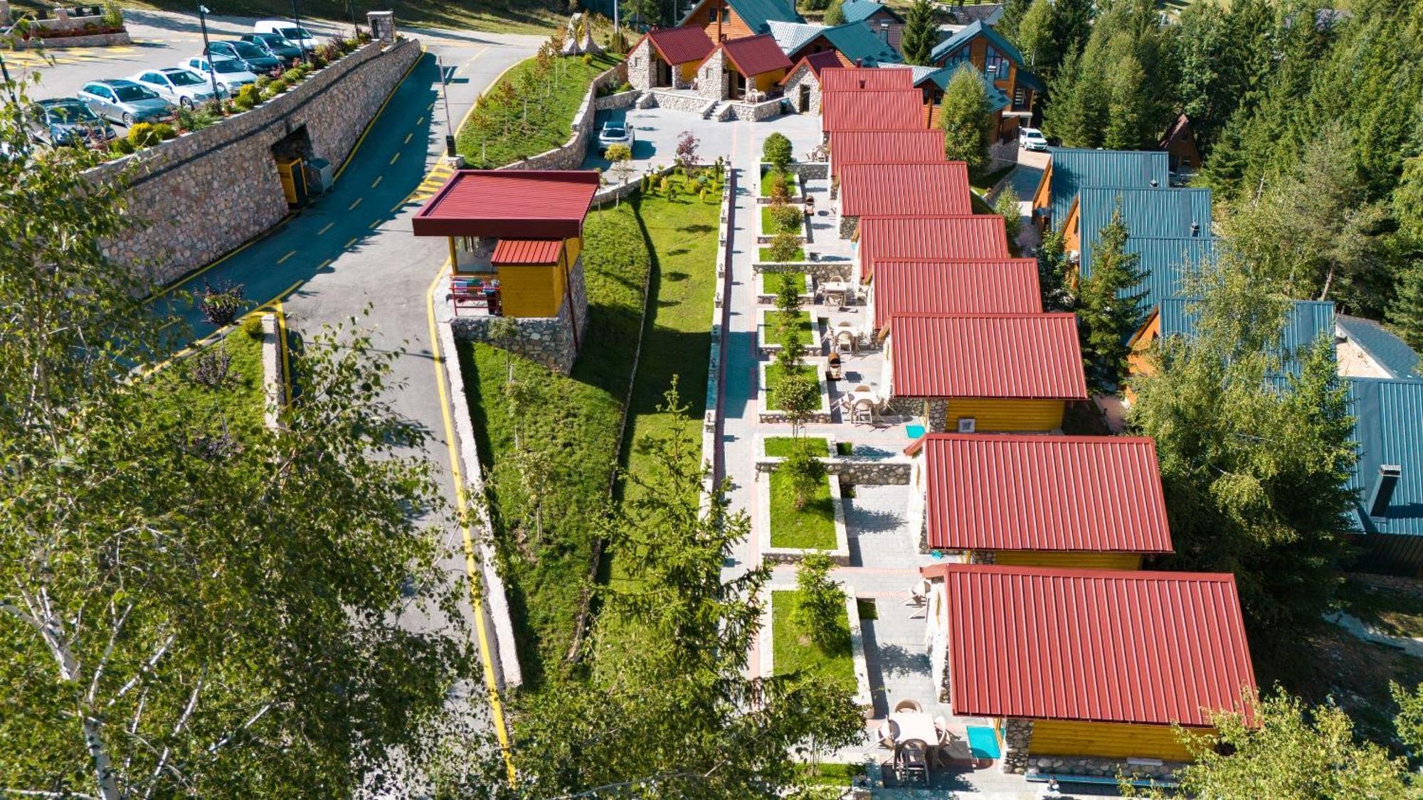 Malesia Eko Resort Peć Zewnętrze zdjęcie