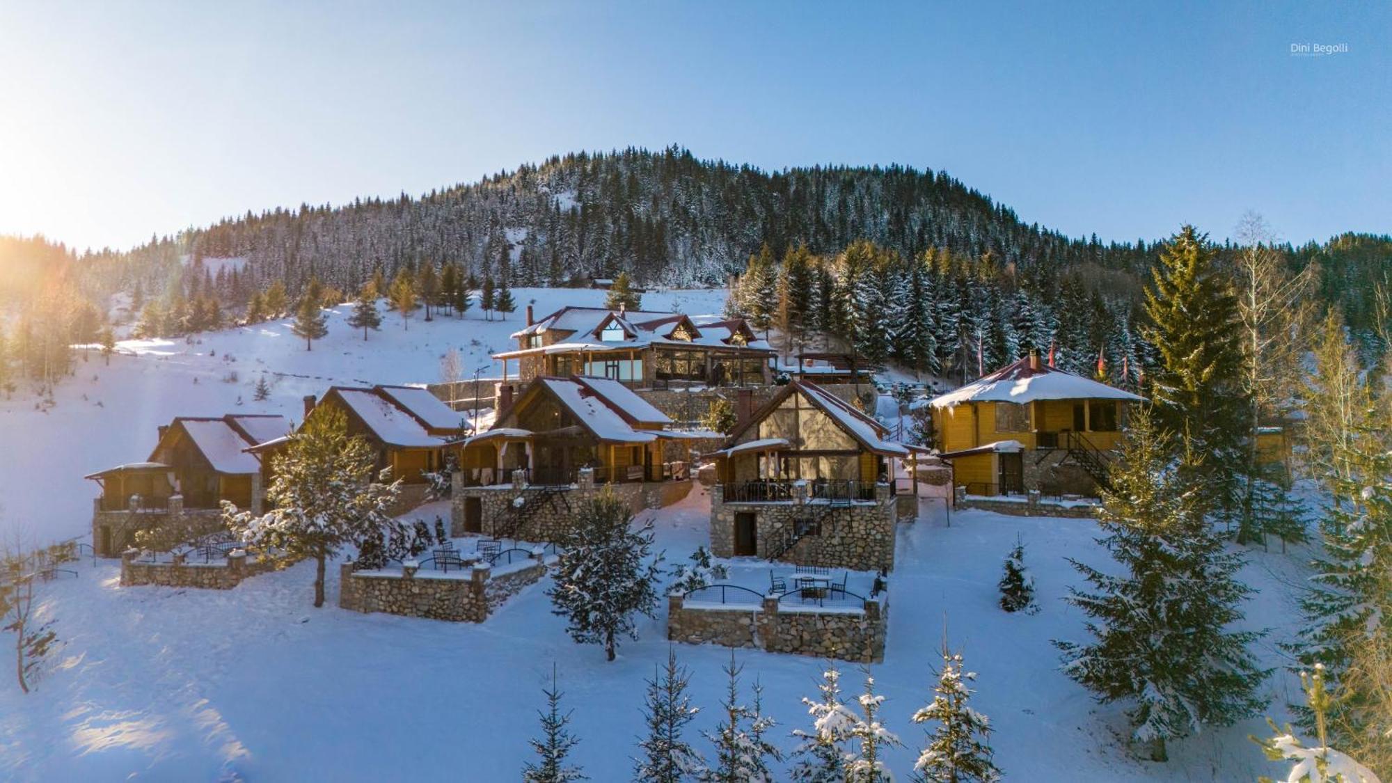Malesia Eko Resort Peć Zewnętrze zdjęcie